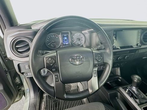 Used 2023 Toyota Tacoma TRD Off-Road image 14