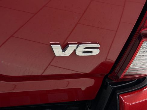 Used 2022 Toyota Tacoma SR image 27