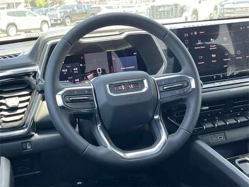 New 2025 GMC Canyon Elevation image 12