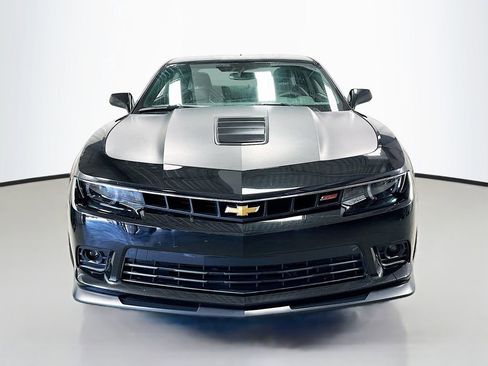 Used 2015 Chevrolet Camaro SS w/ SS Performance Package RWD image 4