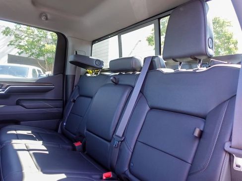 Used 2024 Chevrolet Silverado 1500 RST w/ Convenience Package II AWD/4WD image 26