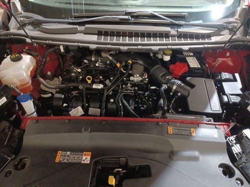 Used 2019 Ford Edge Titanium w/ Cold Weather Package image 18