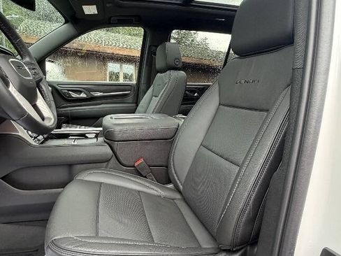 Used 2024 GMC Yukon Denali w/ Max Trailering Package AWD/4WD image 9