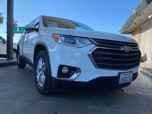 Used 2018 Chevrolet Traverse LT FWD image 23