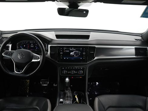 Used 2023 Volkswagen Atlas Cross Sport SEL Premium R-Line AWD/4WD image 13