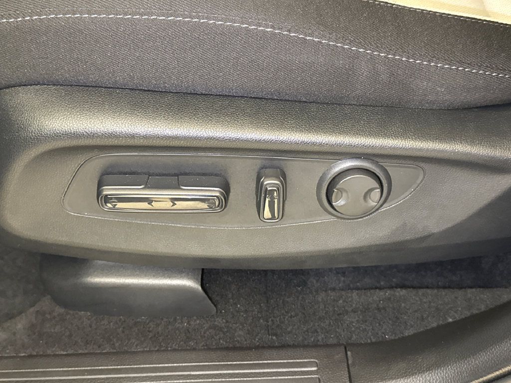Certified 2026 Honda CR-V EX image 23