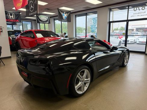 Used 2016 Chevrolet Corvette Stingray Coupe w/ Battery Protection Package RWD image 15