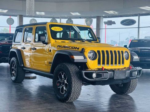 Used 2019 Jeep Wrangler Unlimited Rubicon AWD/4WD image 4