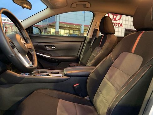 Used 2024 Nissan Sentra SR image 9