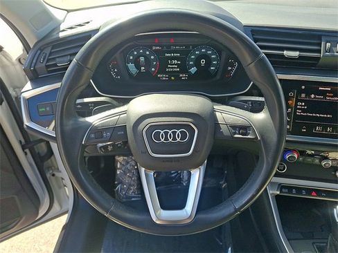 Used 2024 Audi Q3 2.0T Premium image 19