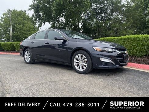 Used 2023 Chevrolet Malibu LT FWD image 1