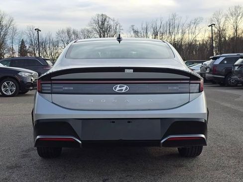 New 2026 Hyundai Sonata SEL FWD image 14