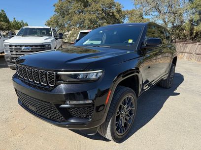 Used 2023 Jeep Grand Cherokee Summit