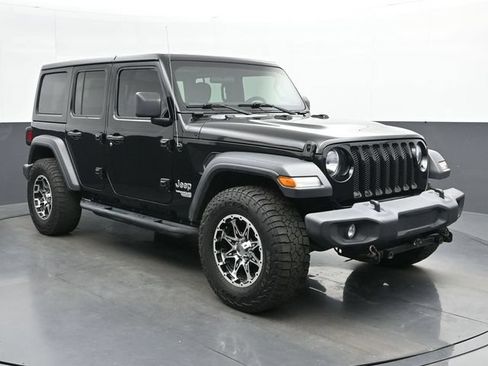 Used 2018 Jeep Wrangler Unlimited Sport S AWD/4WD image 1