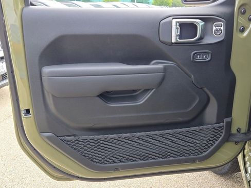 New 2025 Jeep Wrangler Sport S image 22