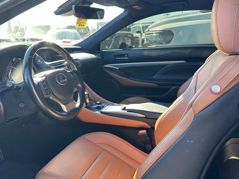 Used 2019 Lexus RC 300 image 7