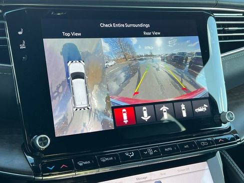 Certified 2024 Jeep Grand Wagoneer L 4x4 image 30