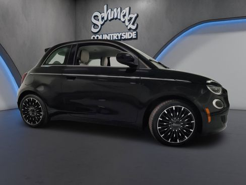 Used 2024 FIAT 500 e FWD image 3
