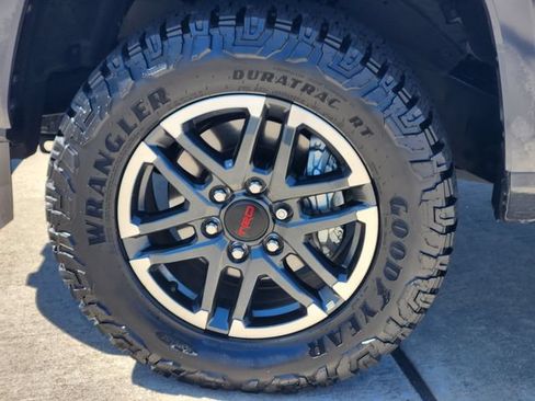 Certified 2025 Toyota Tacoma TRD Sport AWD/4WD image 10