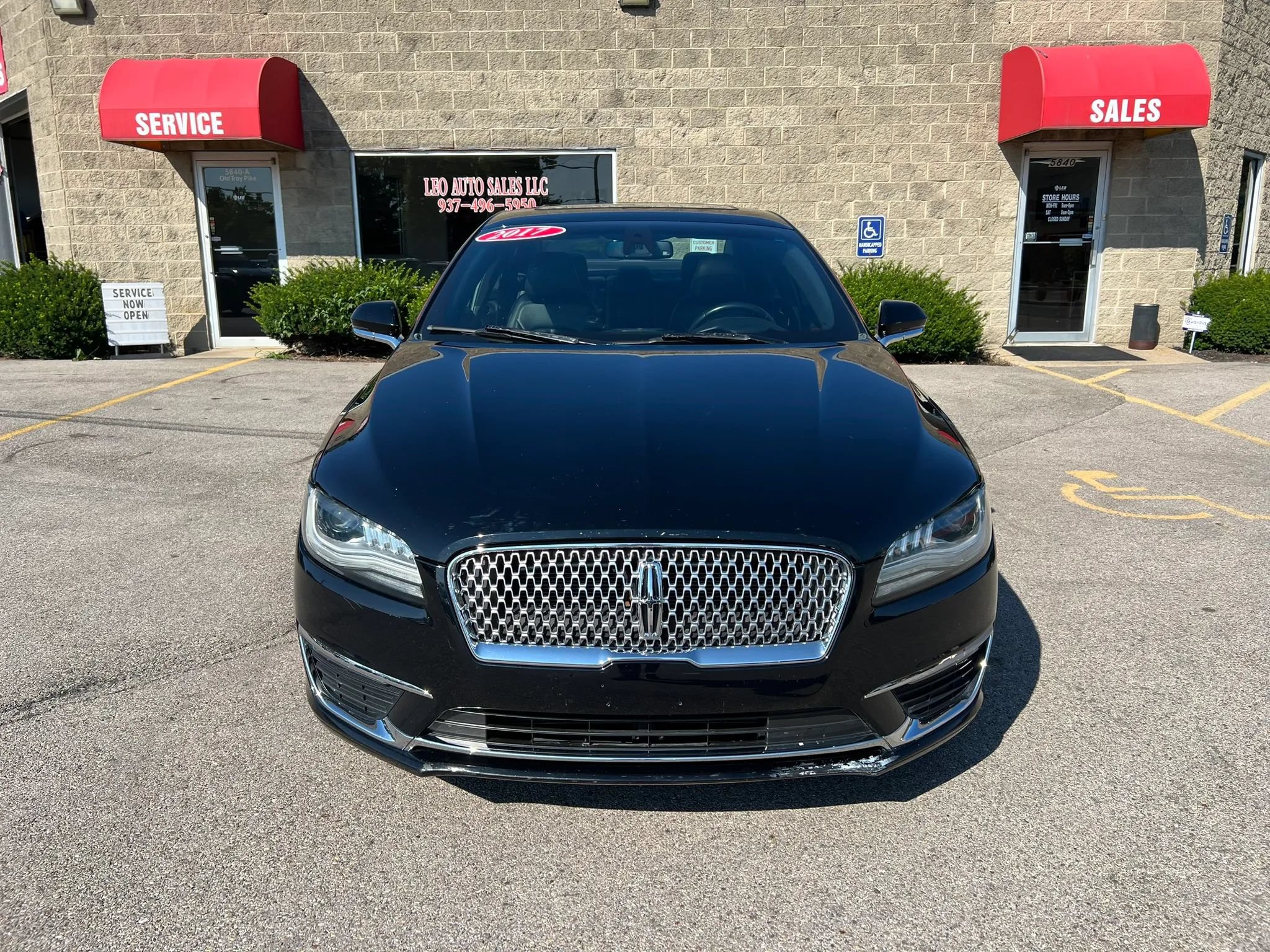 Used 2017 Lincoln MKZ Select w/ Select Plus Package FWD image 2