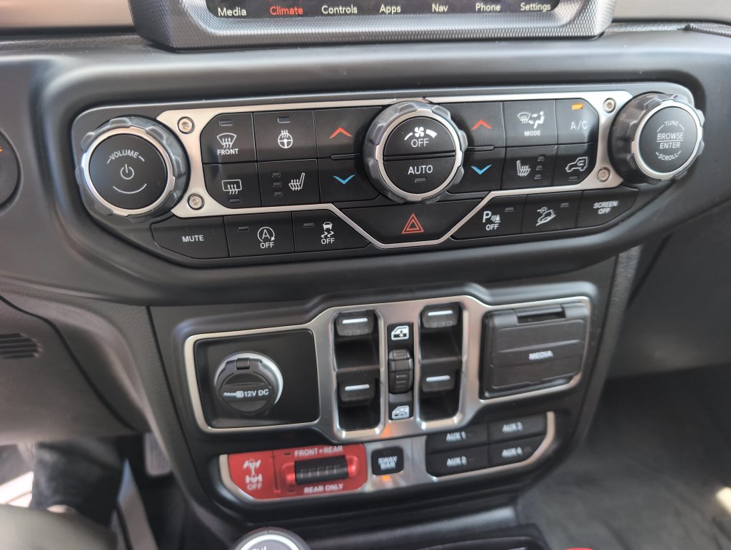 Used 2020 Jeep Wrangler Unlimited Rubicon AWD/4WD image 21