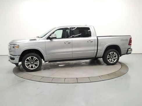 Used 2022 RAM 1500 Limited w/ Off-Road Group AWD/4WD image 4
