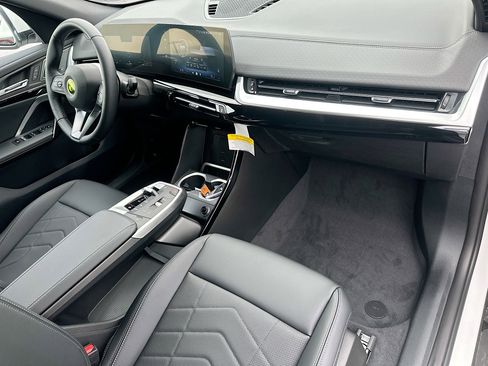 New 2026 BMW X2 xDrive28i w/ Convenience Package image 24