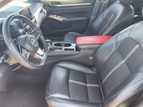 Used 2023 Nissan Altima 2.5 SR FWD image 18