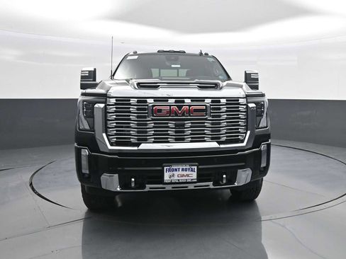 New 2026 GMC Sierra 2500 Denali w/ Technology Package AWD/4WD image 2