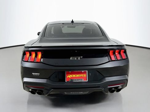 Used 2024 Ford Mustang GT Premium RWD image 7
