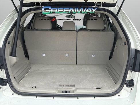 Used 2013 Lincoln MKX FWD image 6