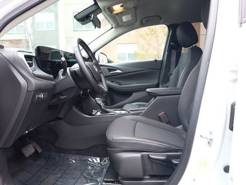 Used 2025 Buick Encore GX Preferred image 11