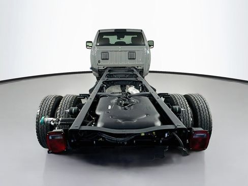 New 2026 RAM 5500 Tradesman w/ Chrome Appearance Group AWD/4WD image 6