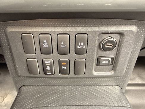 Used 2007 Toyota FJ Cruiser 4WD image 29