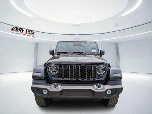 New 2026 Jeep Wrangler Unlimited Sport AWD/4WD image 8