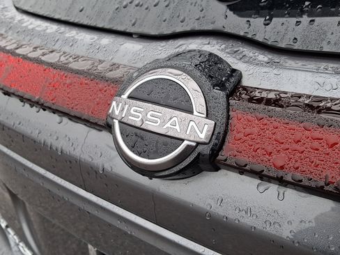 Used 2025 Nissan Kicks Play S image 29