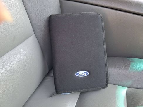 Used 2005 Ford Explorer Sport Trac Adrenalin AWD/4WD image 57