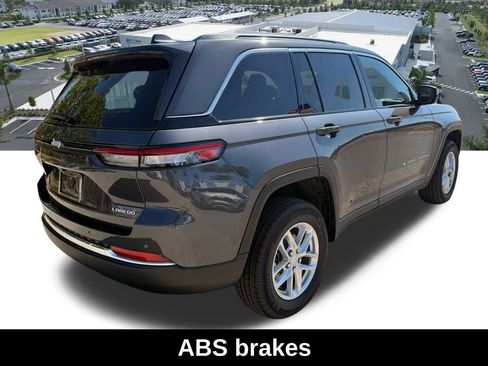 New 2026 Jeep Grand Cherokee Laredo RWD image 6