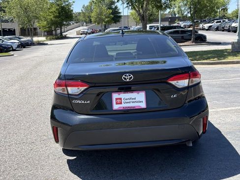 Used 2022 Toyota Corolla LE FWD image 4