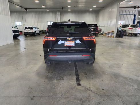 Used 2026 Chevrolet Equinox LT AWD/4WD image 7