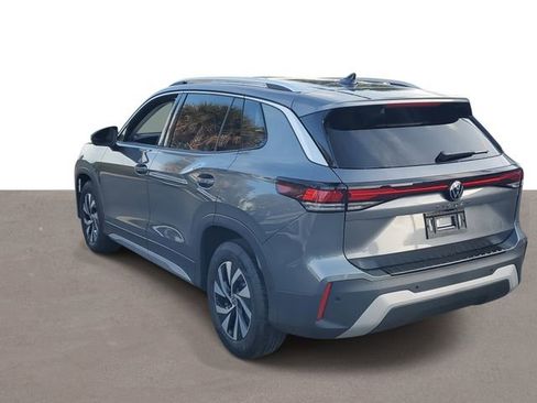 New 2026 Volkswagen Tiguan S FWD image 3
