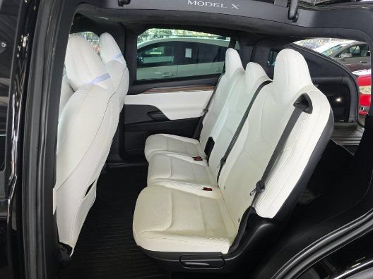 Used 2022 Tesla Model X AWD/4WD image 9