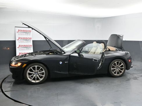 Used 2008 BMW Z4 3.0i image 28