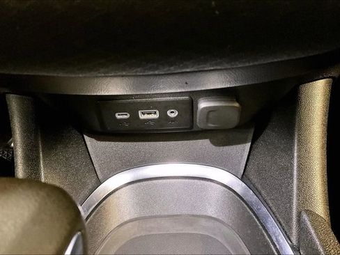 Used 2023 Chevrolet Malibu LT image 15