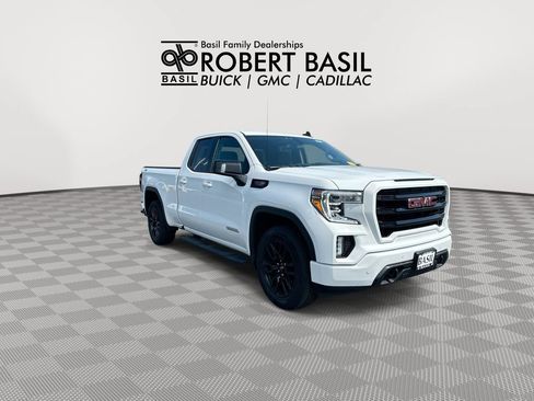 Used 2022 GMC Sierra 1500 Elevation w/ Driver Alert Package I AWD/4WD image 2