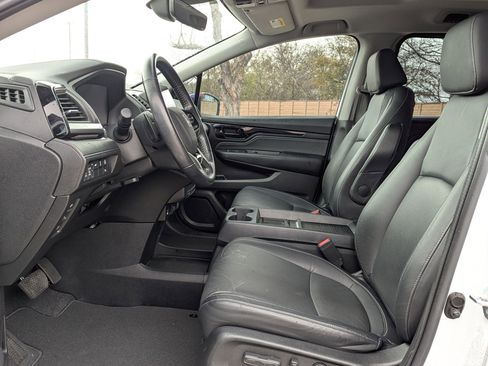 Used 2022 Honda Odyssey Touring image 9