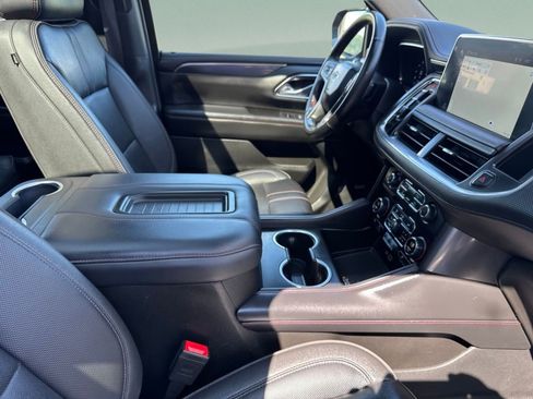 Used 2024 Chevrolet Suburban RST w/ Luxury Package AWD/4WD image 30