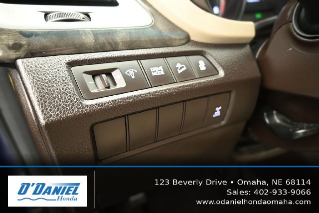 Used 2017 Hyundai Santa Fe Sport AWD/4WD image 27