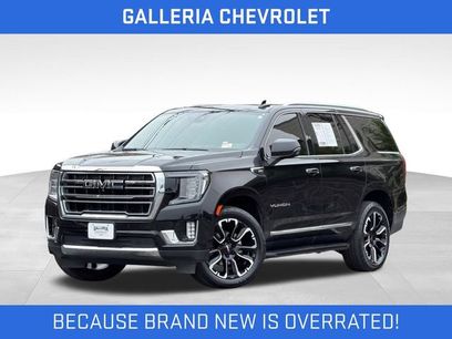 Used 2022 GMC Yukon SLT w/ SLT Premium Package