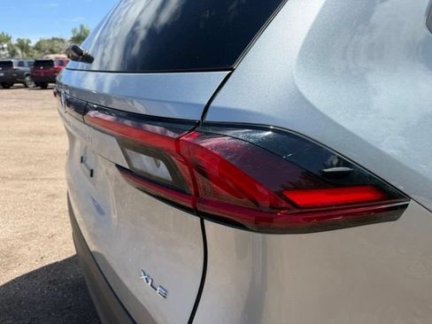 Used 2026 Toyota Grand Highlander AWD image 12